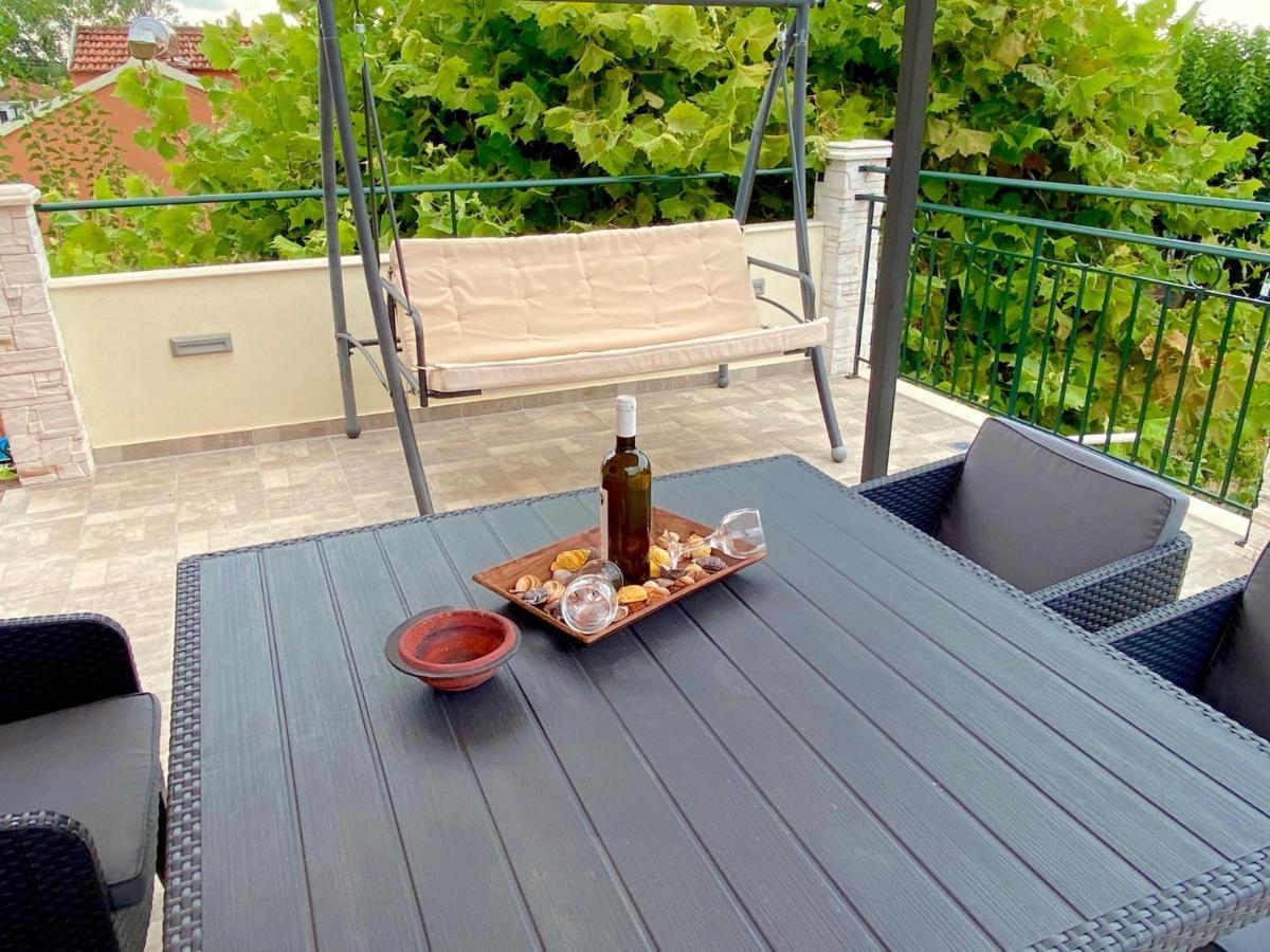 Asteraki Poolside Apartment By Dadovillas Acharavi  Exterior photo